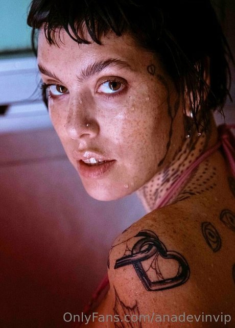 anadevinvip nude only fans leaks