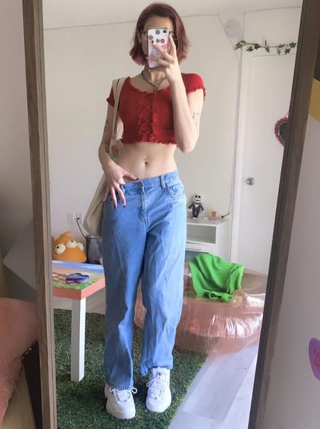 fullofbugss nudes onlyfans leak