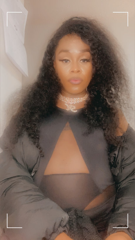 Milania Kanexxx sexy onlyfans