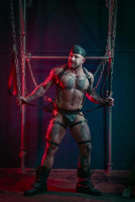 Dickie James strip onlyfans