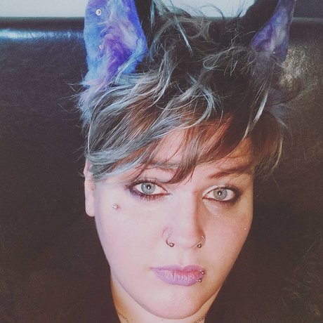 Silver Wolfe free onlyfans porn