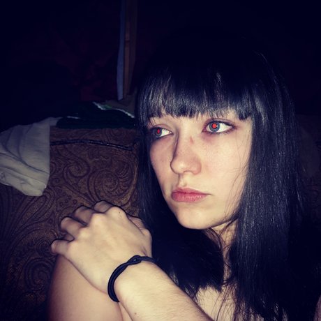 RavenShadows naked only fans