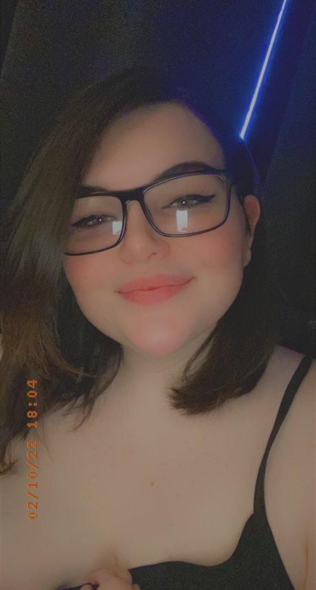 Hexed Harlot naked leaked onlyfans