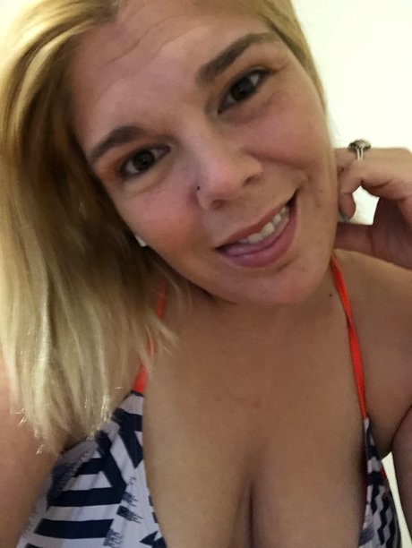 The Glazed Wife onlyfans leaks porn