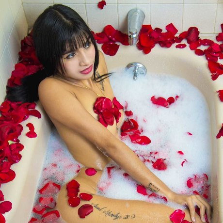 Samantha Puentes desnuda onlyfans