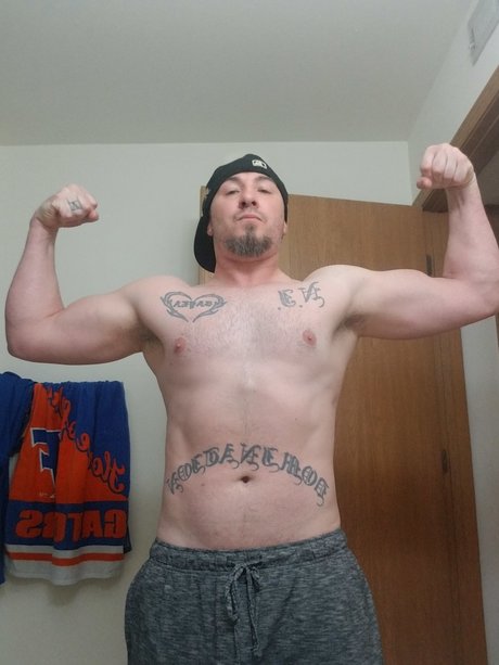 AMOR FATI onlyfans naked