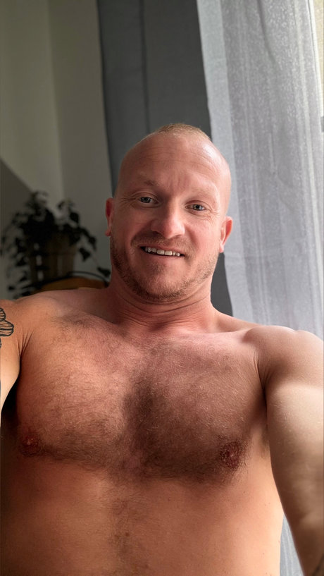 Mekcho92000 onlyfans lesk