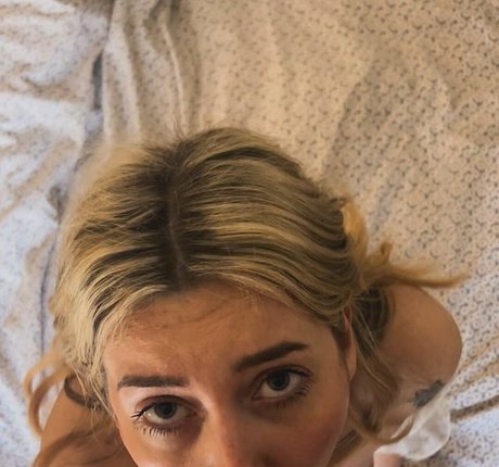 baddiemaddiexox onlyfans nude leak