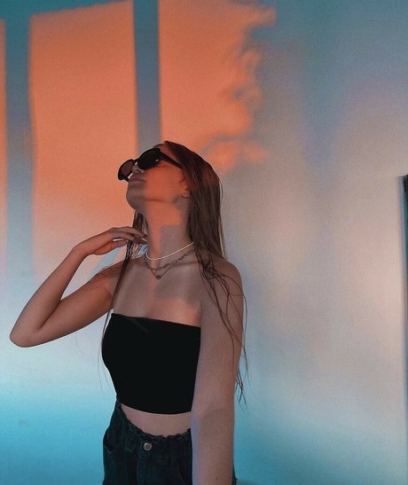 girlnoshoes naked onlyfans leaked