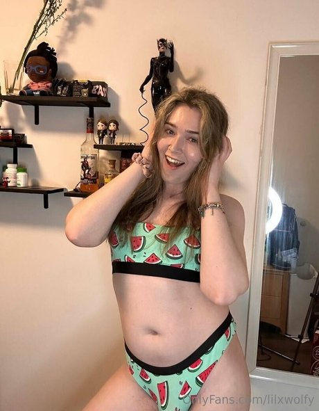 lilxwolfy feet onlyfans