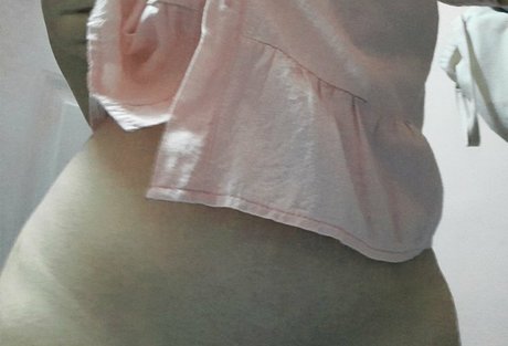 ramennx_ boobs onlyfans