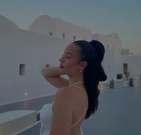 Antonia Chiara onlyfans de