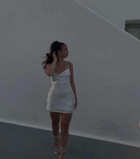 Antonia Chiara onlyfans porno