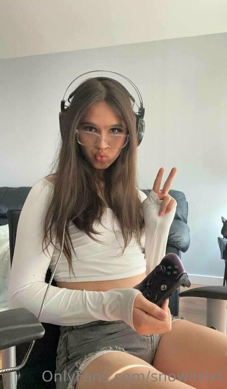snowiislxt onlyfans leaked pictures