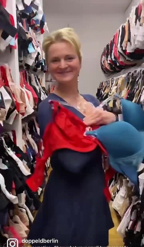 Doppel D Berlin nude only fans leaks