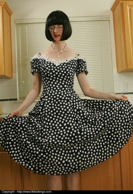 FFstockings Julia only fans nude