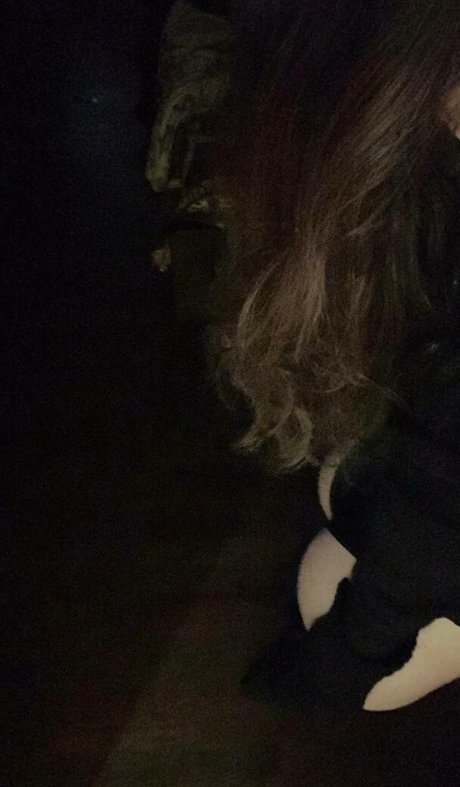 M uselessbeauty naked onlyfans leak