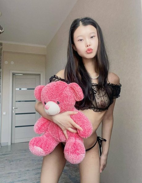 Tina Kim only fans leak nude