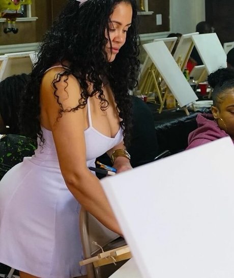 Roxsana Diaz onlyfans star