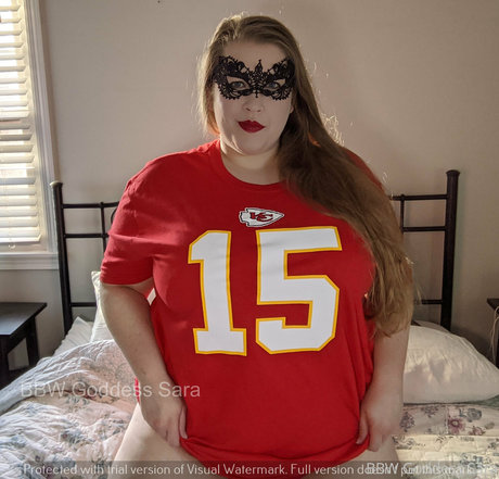 bbwgoddesssara strip onlyfans