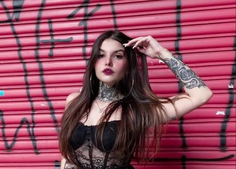 MariMirellee onlyfans sexy