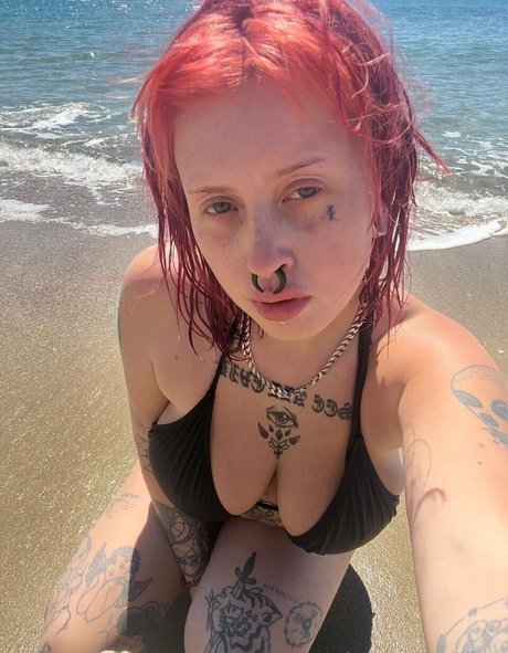 LilelizaJ onlyfans leak