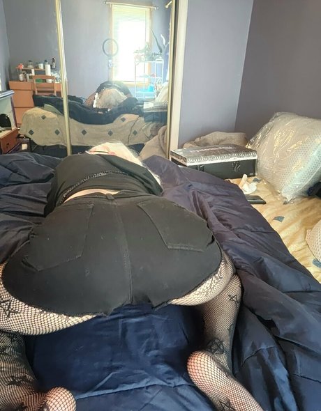 azazelzangel onlyfans nudes