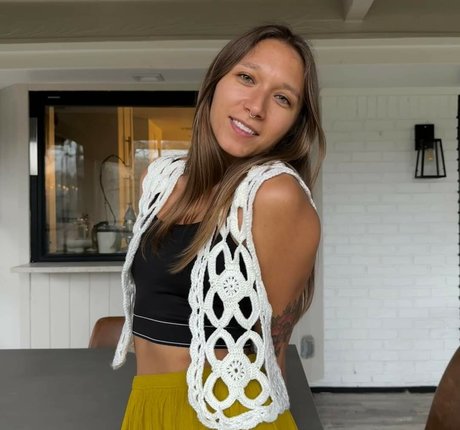 Nikita Crump only fans leaks porn