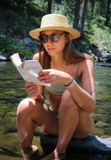 Nikita Crump tits onlyfans