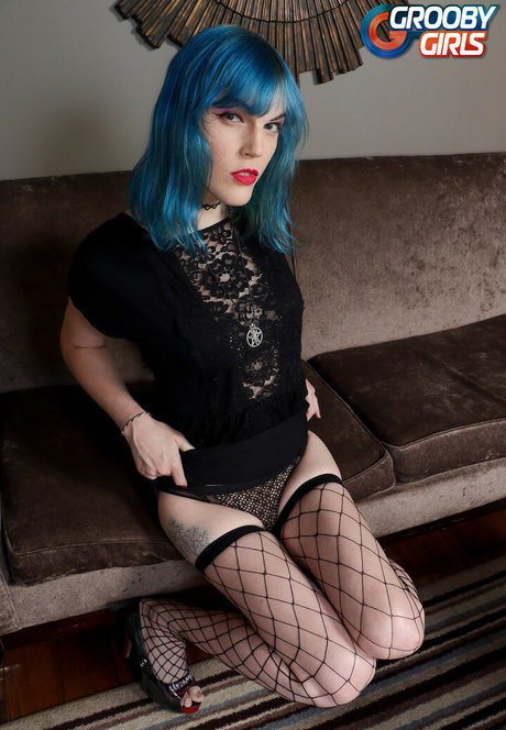 Daisy Chainsaw only fans nude