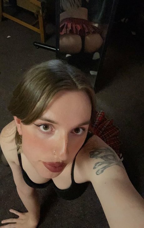 Sidney Gray onlyfans leaked tits