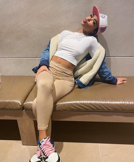 Journi Carr onlyfans porn leak