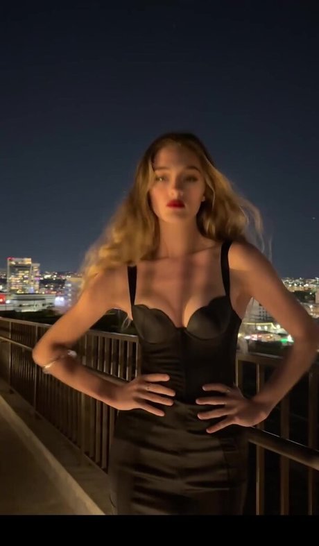 Lizzy Greene only fans content