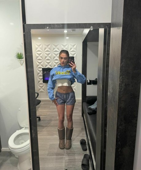 Lizzy Greene only fans naked