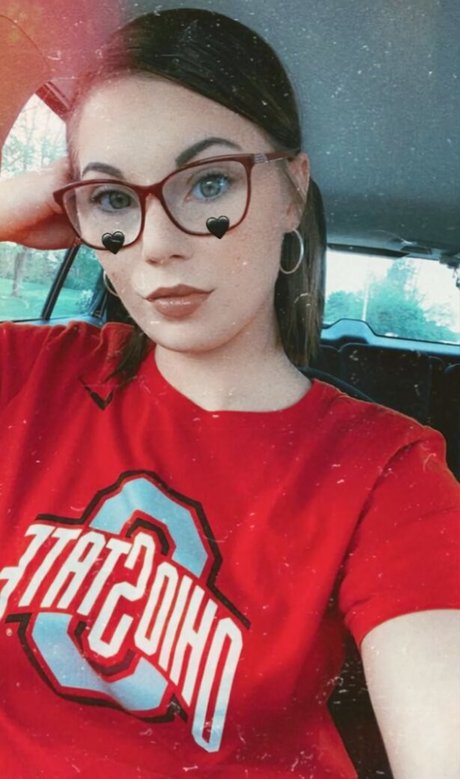 Skylynn Greene onlyfans explicit content