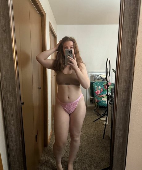 Adorablelilli naked onlyfans