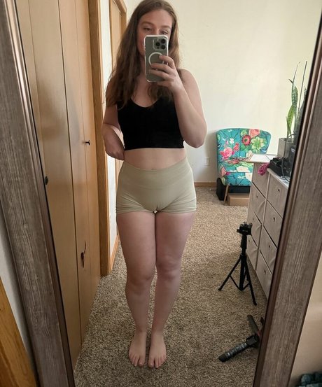 Adorablelilli ass onlyfans