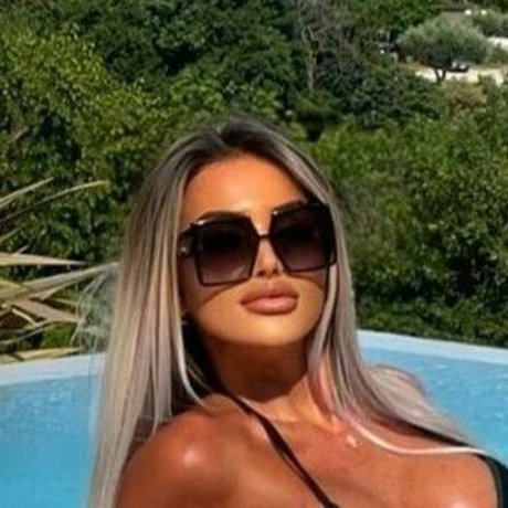 Iulia Carmen leaked porn onlyfans