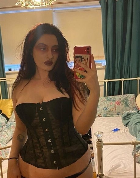 poorthing onlyfans photo