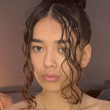 Leyalikesyou onlyfans leaked nudes