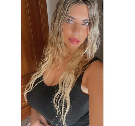 Anna Riano onlyfans porno