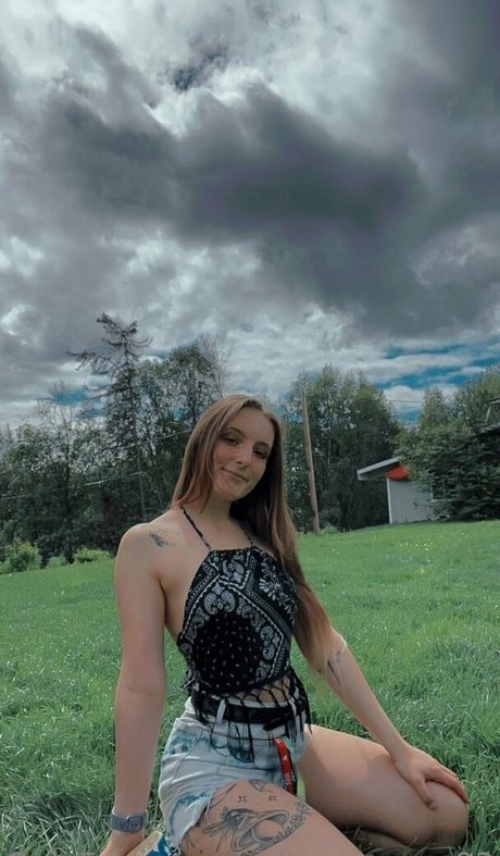 saltysavanna03 strip onlyfans