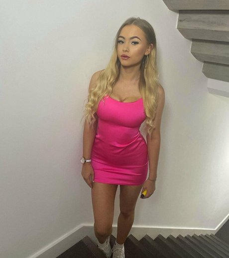 Lucy M onlyfans leakd