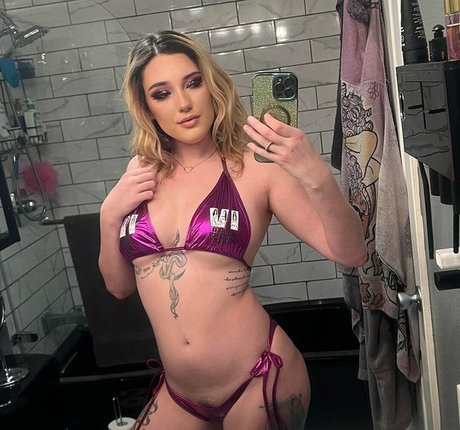 Katie Kinz onlyfans naked leaks
