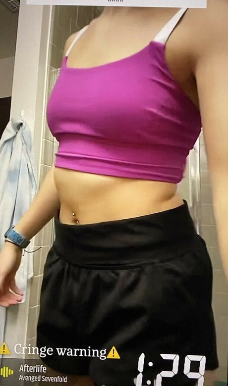 Makayla Turner nude on onlyfans