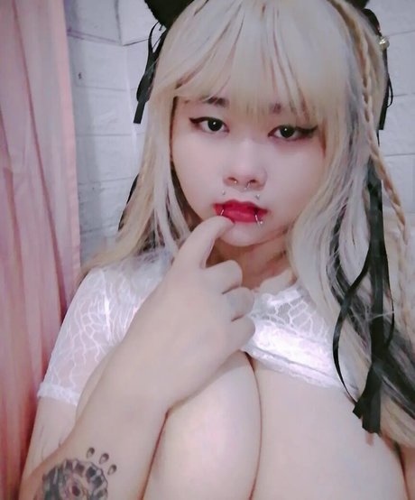 Luna Drei is on onlyfans