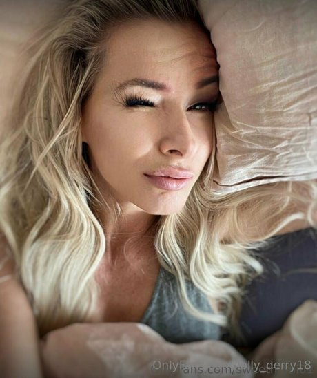 lolly derry18 onlyfans leaks porn