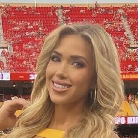 Gracie Hunt onlyfans nudes leaked