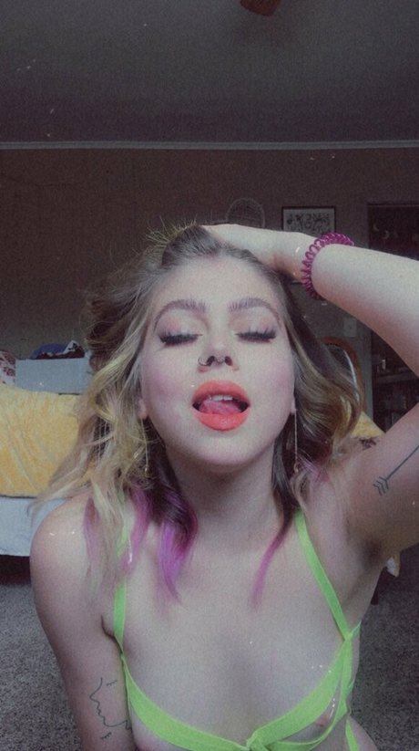 tan onlyfans pornos photos