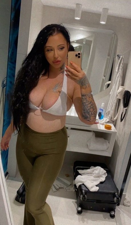 Abbie Mcgann onlyfans leaks